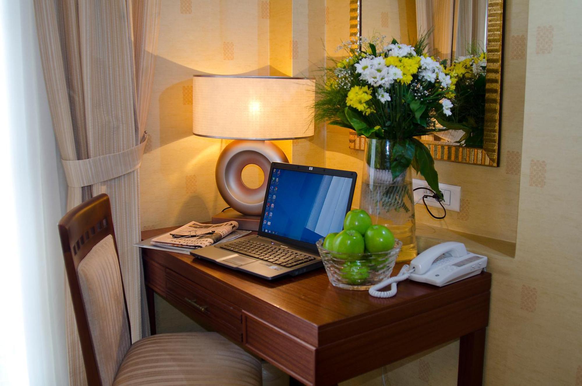 Midas Hotel Анкара Екстериор снимка