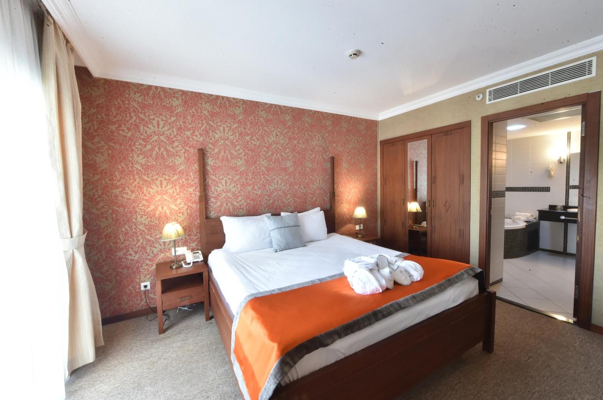Midas Hotel Анкара Екстериор снимка